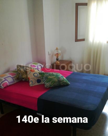  HABITACIÓN PLAZA MADRID A CHICAS  POR TU CUENTA