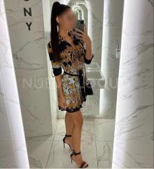 LORENA MADRILEÑA.”  horas videollamada una chica española  de  años