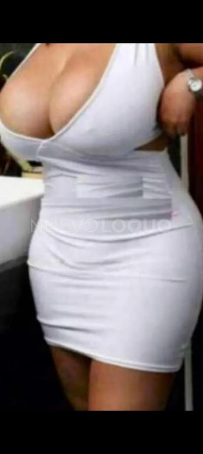  Latina mulata ciento veinte de Pecho Natural()