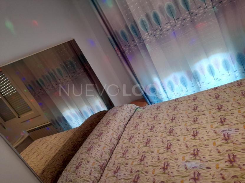  Se necesitan señoritas con buena presencia y con ganas de trabajar