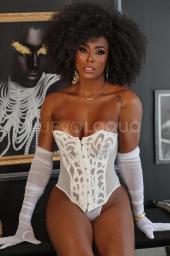 Candy la TRANS de pelo afro