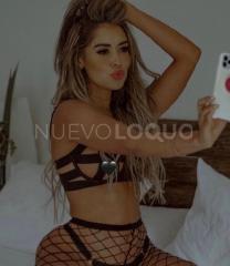 Rubia guapísima Dispuesta a cumplir tus fantasías