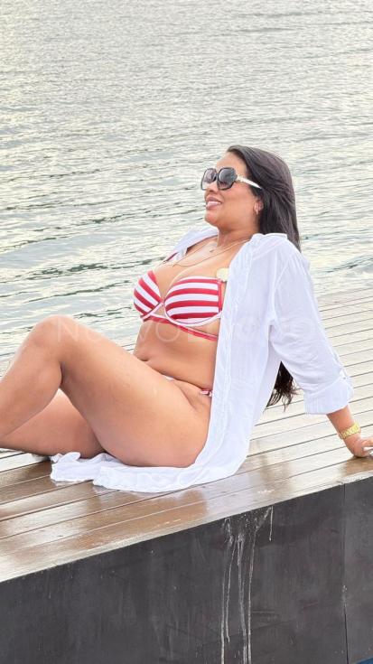  Gisella cariñosa y brasileño