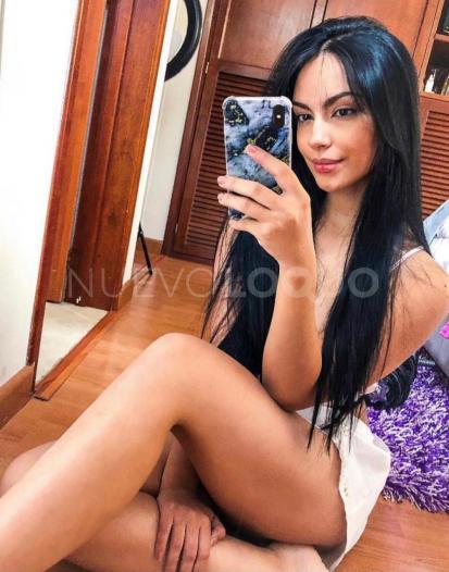  ESTOY POR BARRIO SALAMNCA, UNA acompañantes MASAJISTA MUY ATENTA.