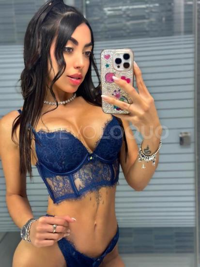  NOVEDAD, KATYA, JOVEN DE LUJO Recién llegada, una auténtica bomba sensual.