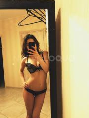 LARA,  AÑOS MASAJISTA ERÓTICA CUERPO NATURAL % FOTOS reales