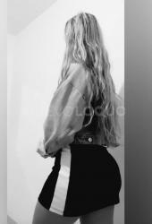Rubia una hermosa colombiana