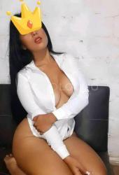 Nueva joven    y implicada y muy cariñosa 