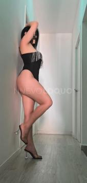 VALENTINA, ESTOY AQUÍ PARA OFRECERTE EL MEJOR MASAJE DE TU VIDA