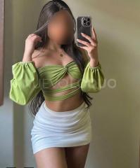 Monica latina  años