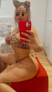 SOFiA, RUBiA, CARIÑOSA