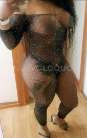 CARIBEÑA CON CON CURVAS DE INFARTO