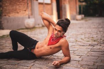 DARIO FESTERO A TOP CON SITIO DE LUJO