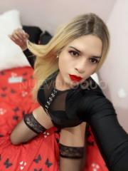 KARINA CHICA TRANS COLOMBIANA CALIENTE SOLO WHATSAPP