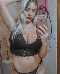 Rubia   dispuesta a todo! 