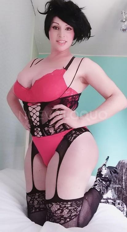  TRANS FEMENINA MUY ARDIENTE  Y 