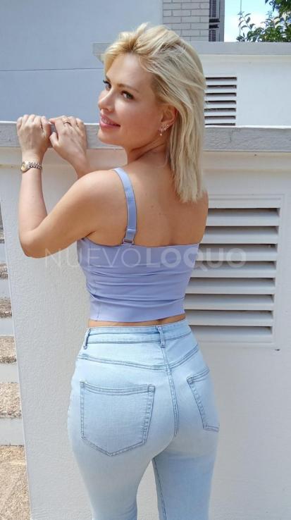  Chica rusa guapa muy cariñosa