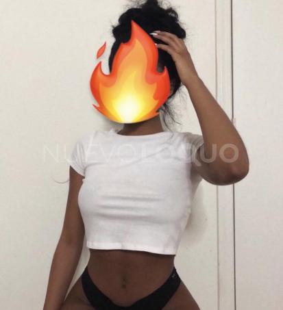  Morenita sexy flaquita con ganas  