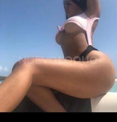 Chica latina hermosa con ganas de 