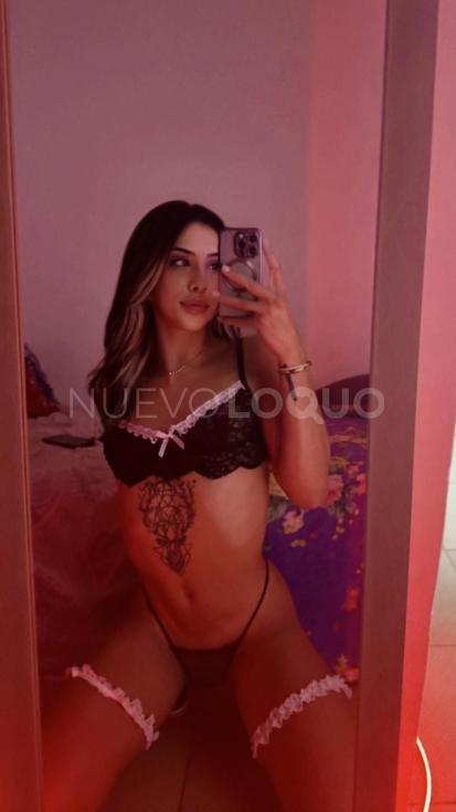  BELLA FOXY ARDE CON PASIÓN ! 
