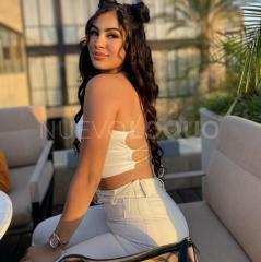 Sara Novidad en la Isla