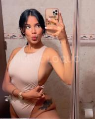 UNA CHICA NUEVA CON MUCHAS S EN   ESCRIBEME