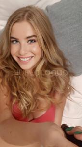 super hermosa chica para todos tus placeres