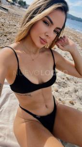 Ariadna  espectacular modelo colombiana tremenda cara