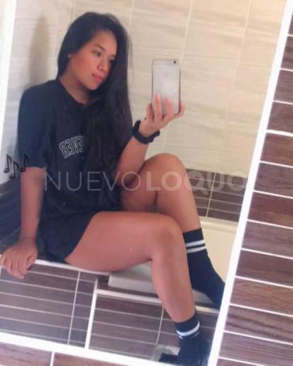  HERMOSA LATINA COMPLACIENTE CON GANAS DE 