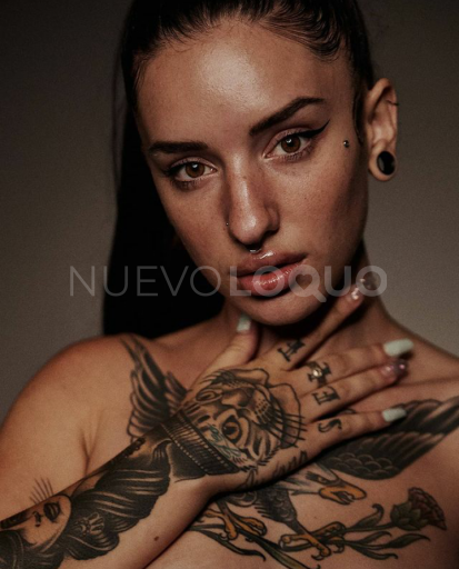  Hola me llamo Alexandra soy unaacompañante 