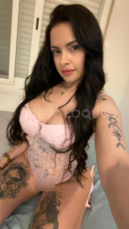  Latina hermosa y caliente, fotos reales