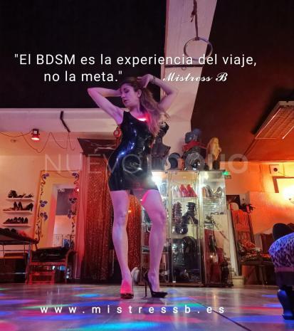  Miss Bibianne professional Femme Fatale