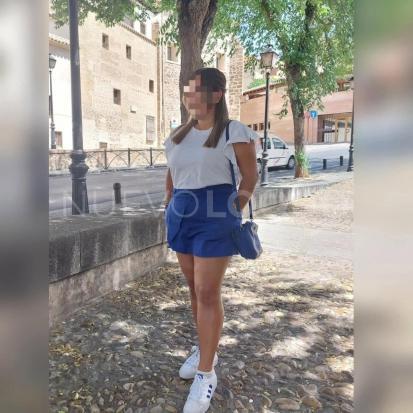  Joven latina muy simpática. VOY DONDE ESTES