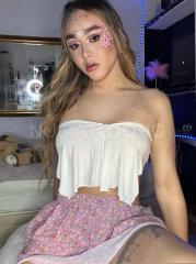 TRANS RUBIA DE CURVAS VOLUMINOSAS