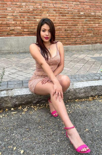  SAMANTA JOVENCITA MUY GUAPA MORENITA TIERNA