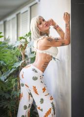 BEAUTIFUL SUPER FEMALE TRANS DOLL CENTER OF MARBELLA