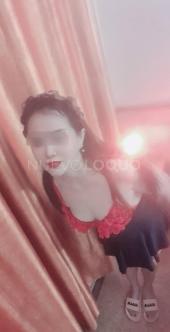 CHICAS GUAPAS JOVENES ALEGRE Y DIVERTIDA