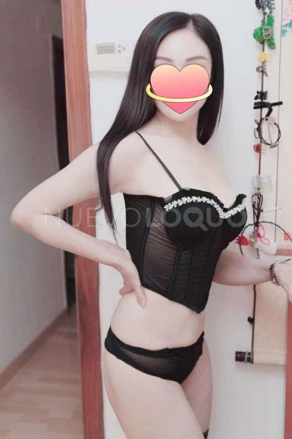  Chicas acompañantes guapas delgaditas cariñosas implicadas...