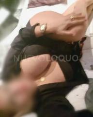 SOLO DE PASO RUBIA. SENSUAL. COMPLETA DISCRETA. PARA. COMPARTIR. UN BUEN. MOMENTO. SOY. .