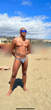 ELIAS LATINO CON GANAS DE DIVERSION
