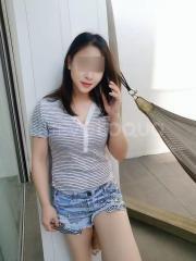 Mujeres complacientes y guapas sensuales