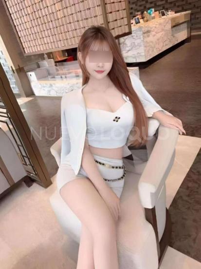  Chicas de acompañates mujeres complacientes y guapas sensuales