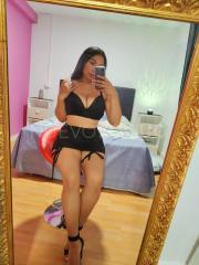 Carolina Colombiana traviesa