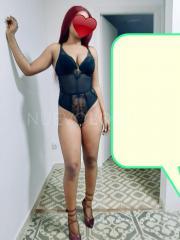 Naomi una morenita dispuesta a disfrutar y complacerte
