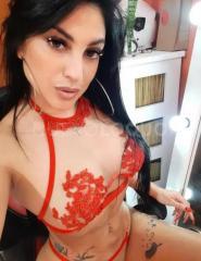 Scort morena ardiente h