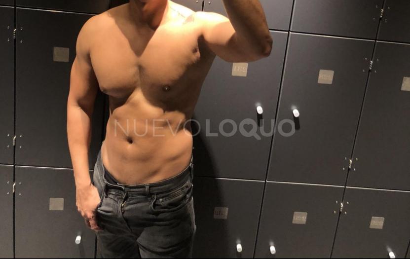  Latino moreno