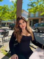 CHICA EXTROVERTIDA