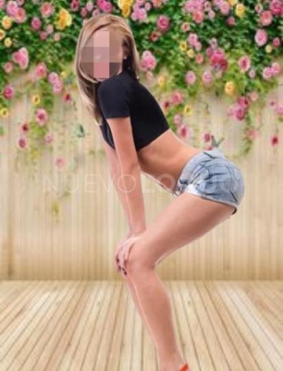  PRECIOSA JOVENCITA RUBIA