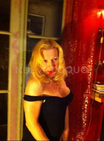  Travesti madura