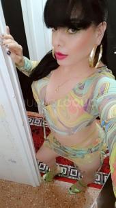 APARIENCIA DE MUJER CUERPO,VIVO SOLA